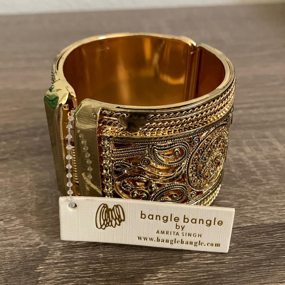 Amrita Singh vintage gold tone cuff bracelet